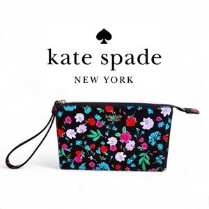 โ ๏ธ RARE NWOT Kate Spade Leila Wristlet Black Multicolour Floral Shiny Finish
